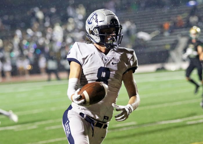 a Jesuit Lake Oswego football Oregon November 3 2023 Dan Brood 24